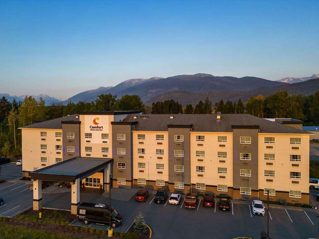 Comfort Inn & Suites Terrace Exteriör bild
